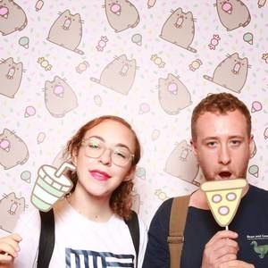 Meet your Posher, Ría